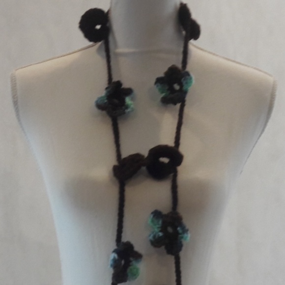 🌸Lariat, Necklace, Hand Crafted, Long, Crochet - Picture 3 of 4